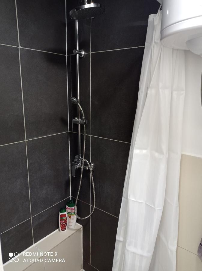 7 Days Premium Apartment 2 Суботица Экстерьер фото
