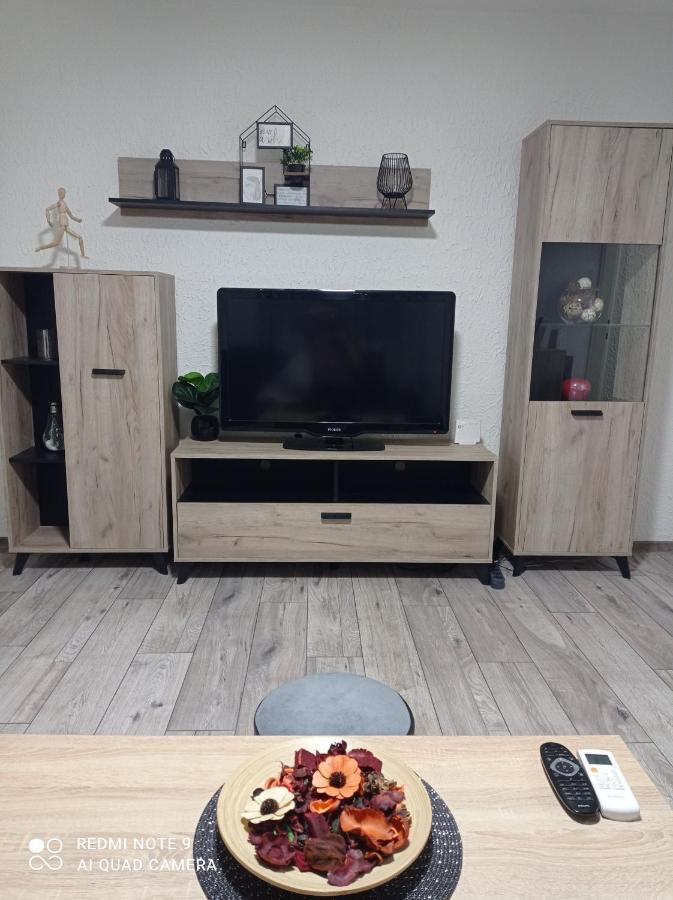 7 Days Premium Apartment 2 Суботица Экстерьер фото